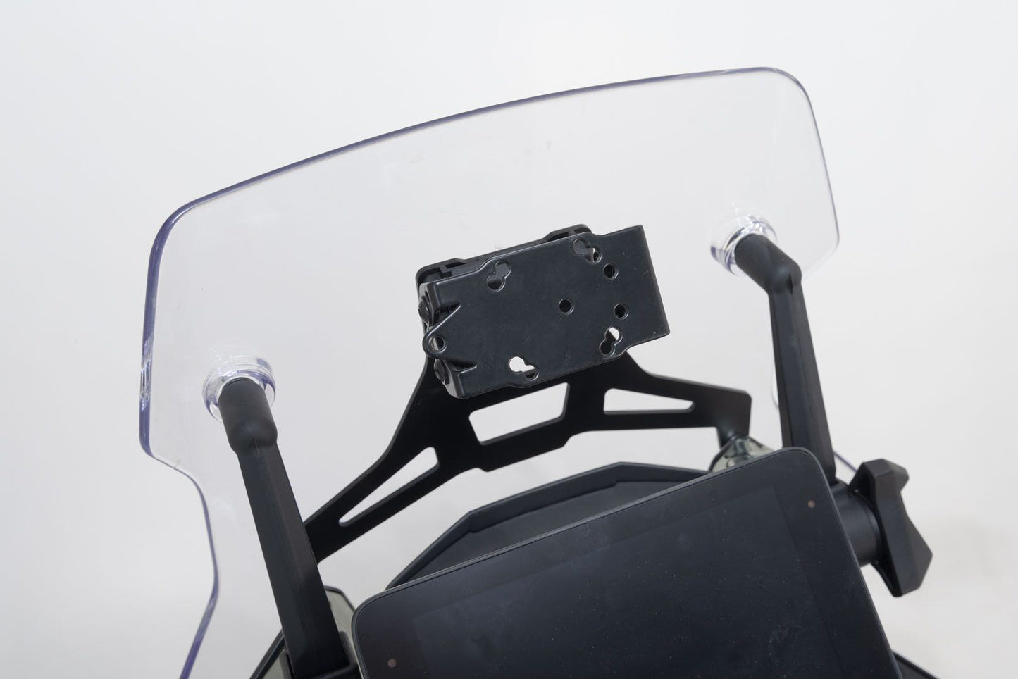 SW MOTECH Gps Mount Cockpit For CFMOTO MT 800 22-24 Gps.10.032.10000/B