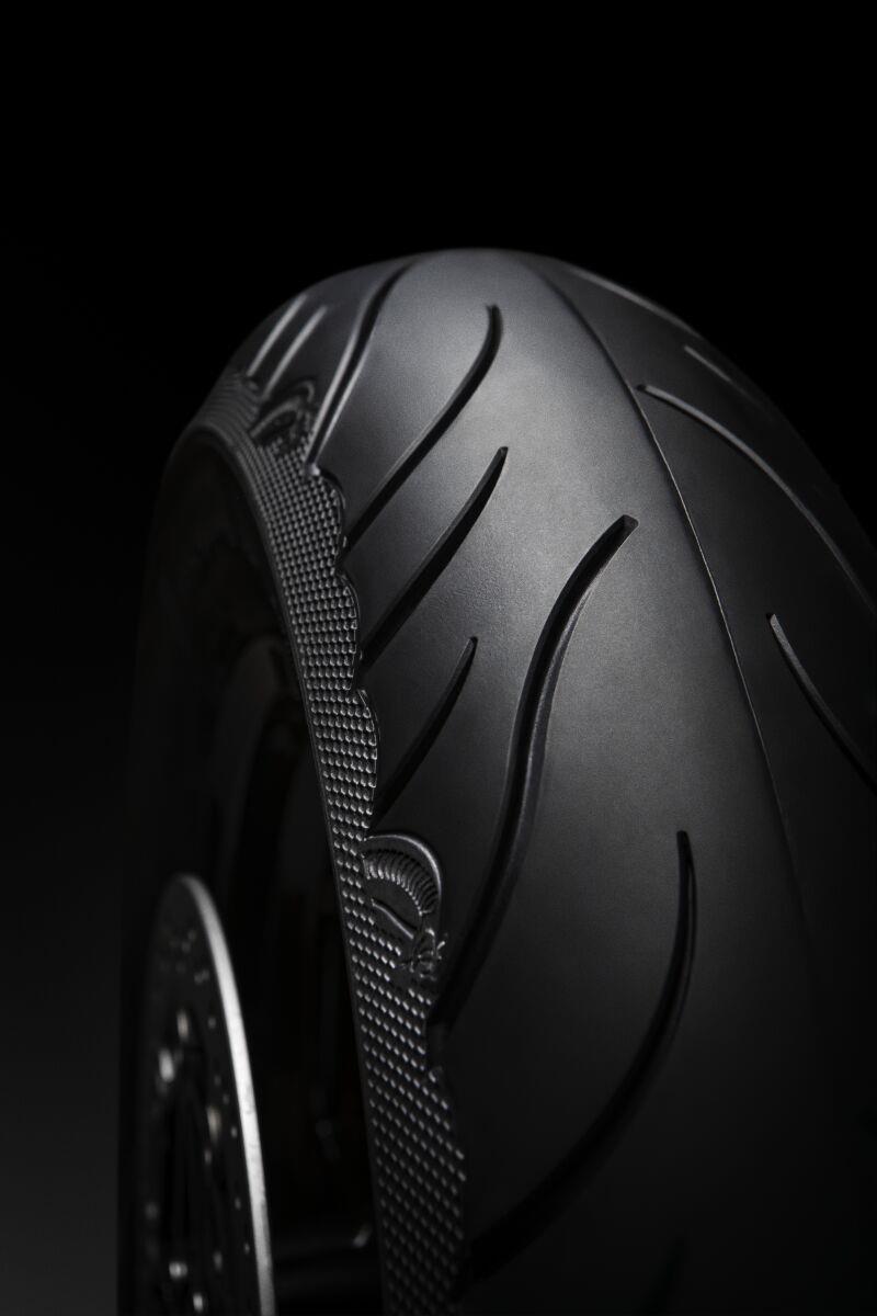 AVON Cobra Chrome AV91/92 F 110/90B19 62H T Motorcycle Tyre