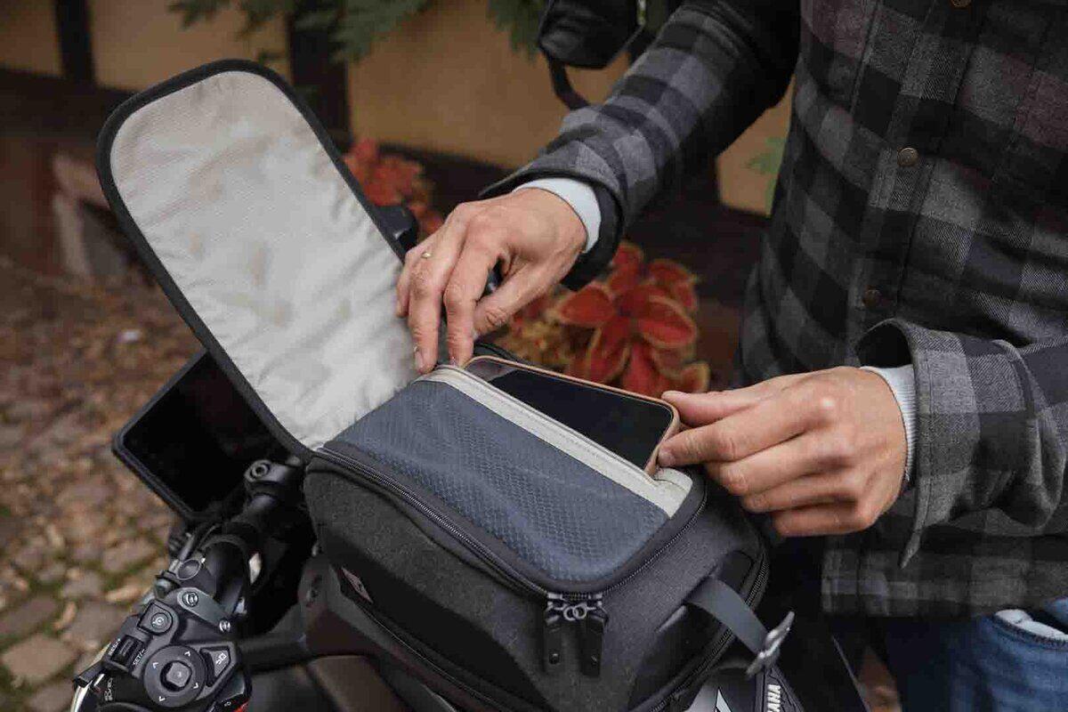 SW-MOTECH Legend Gear Tank Bag LT4 BC.TRS.00.413.20000