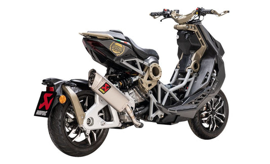 Akrapovic Slip-On Line Muffler Scooter TI For Italjet Dragster 125 20-24 S-IT125SO2-APT