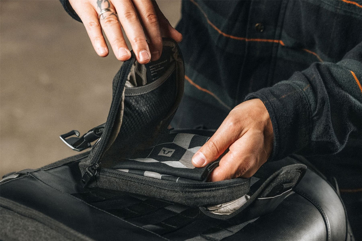SW MOTECH Accessory Bag Legend La10 Universal Bc.Trs.00.412.20000