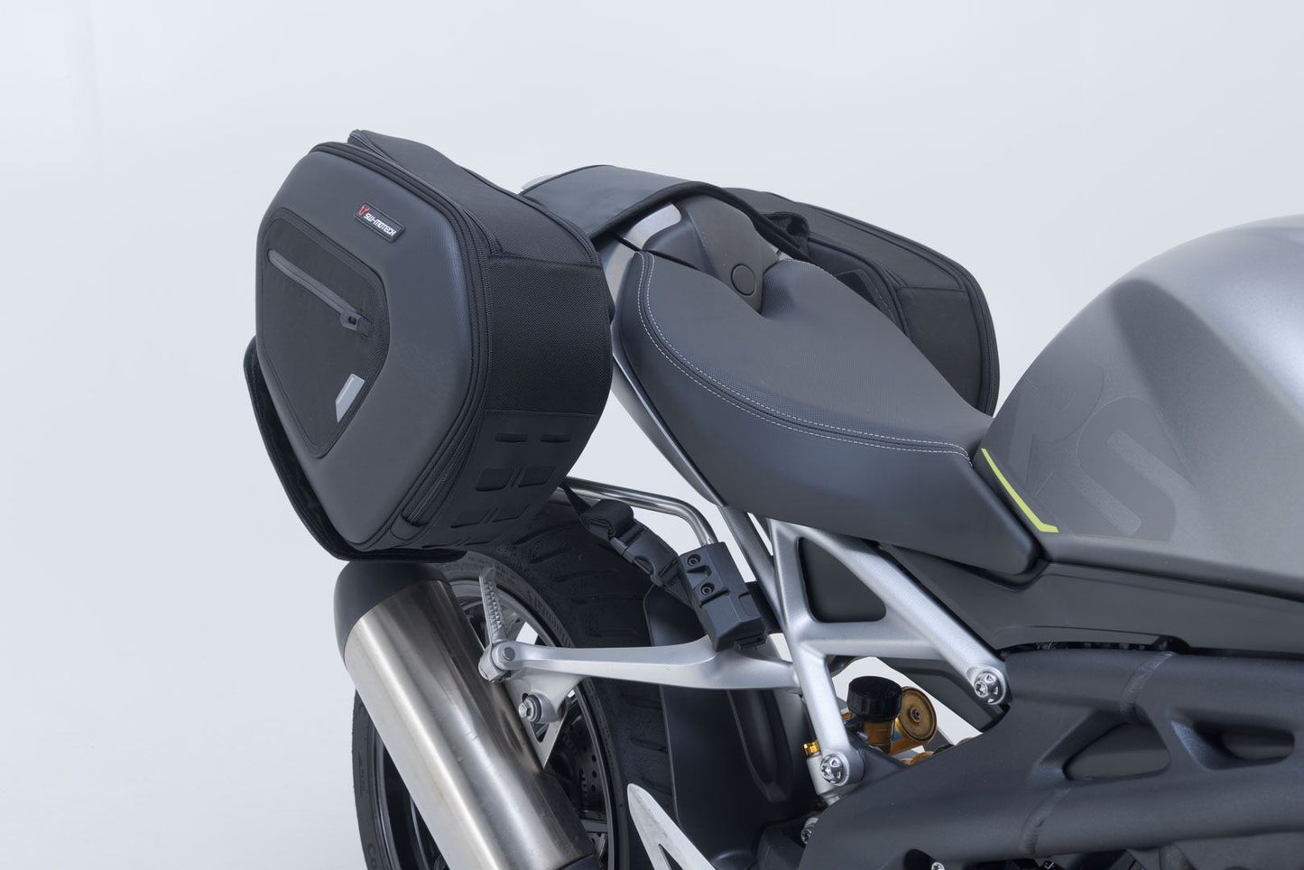 SW MOTECH Pro Blaze H Saddlebag Set For Triumph Speed Triple 1200 21-24 Bc.Hta.11.740.36200