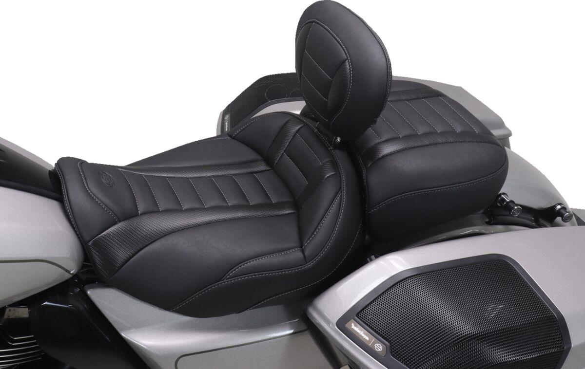 Mustang Wide Deluxe Touring Passenger Seat For Harley FLHX 2023-2026 88420GM