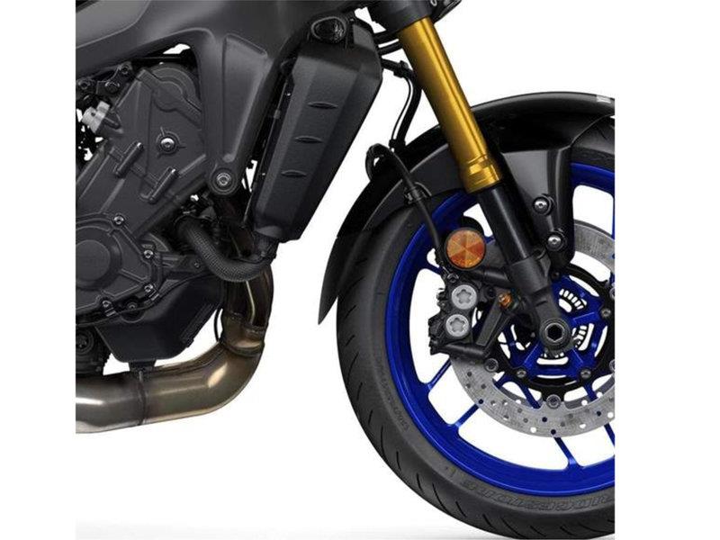 PUIG Front Fender Extender Black for Yamaha MT-09/SP/Tracer9/GT 21-24 20811N