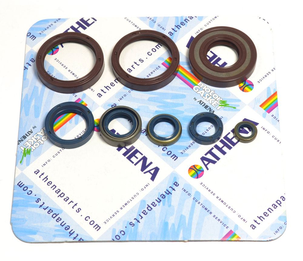 Athena Engine Oil Seal For Husqvarna WR 300 99-13 P400220400252
