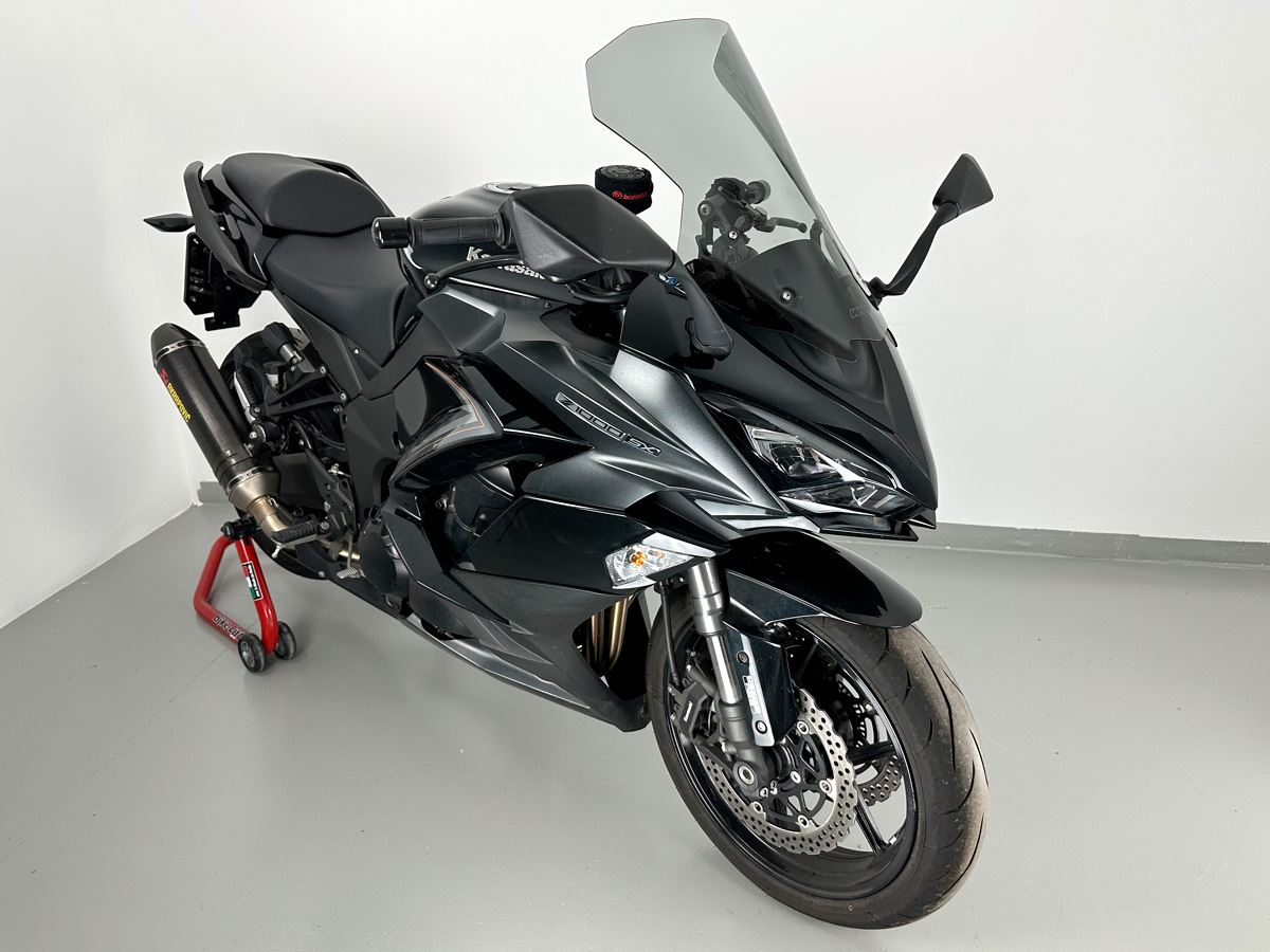 WRS Windscreen Capo Kawasaki Z1000sx Smoke Ka014f