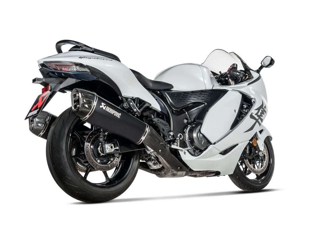 AKRAPOVIC Slip-On Line Muffler STREET TITANIUM/CARBO for SUZUKI GSX 1300 R ABS 21-26 S-S13SO4-HRAATBL/1