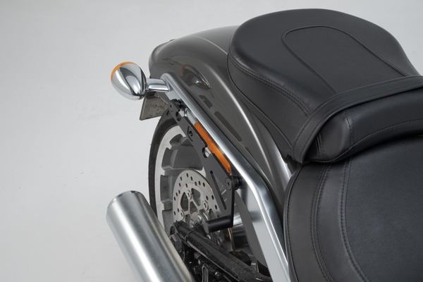 SW MOTECH SLH Side Carrier Right Harley-Davidson Fat Boy/ S Breakout/ S HTA.18.682.10600