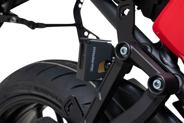 SW MOTECH Brake Reservoir Guard YAMAHA MT-09 TRACER 9 GT 21-22 SCT.06.921.10000