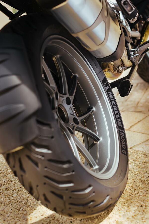 MICHELIN Road 6 190/50ZR17 (73W) TL Tyre