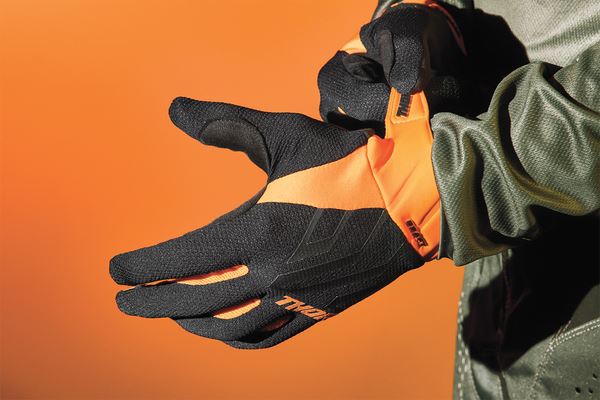 THOR Draft MX Motorcross Gloves Black/Orange 2023 Model